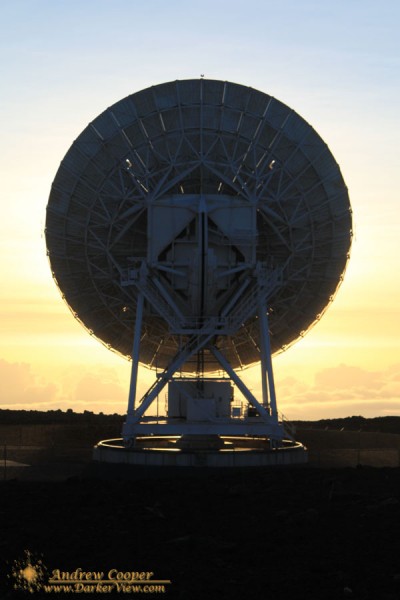 An antenna of the Very Long Baseline Array greets the rising sun