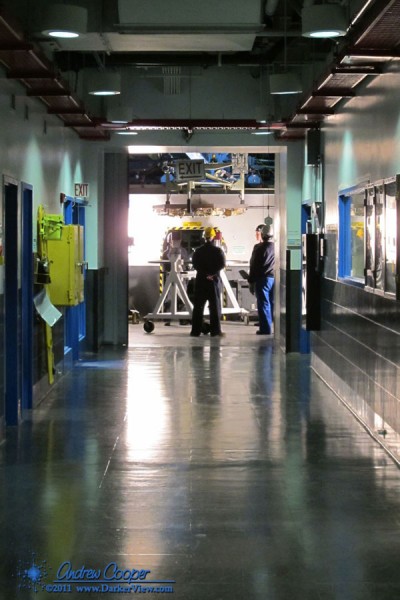 The segment exchange team preparing to move a segment out of Keck 1 to the coating facility