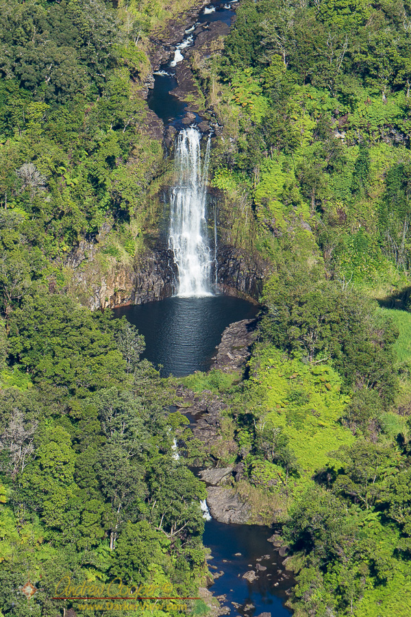 Wailuku Water Falls