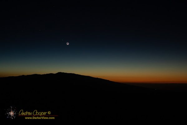 The Moon and Saturn set over Hualalai