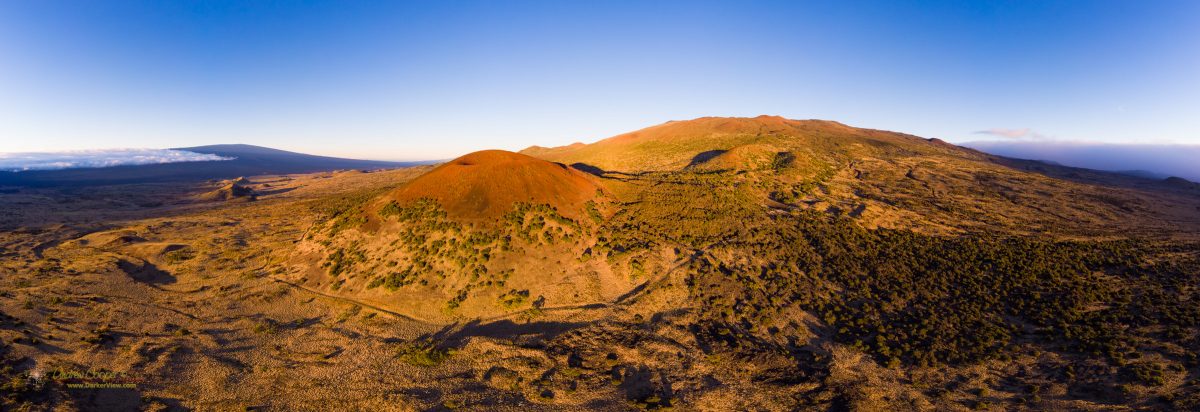 A panorama from Puʻu Kole with Mauna Kea behind
