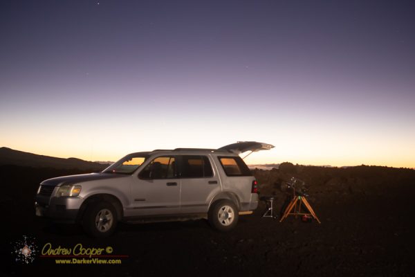 Shooting a comet C/2020 F3 NEOWISE in the Humuʻula Saddle