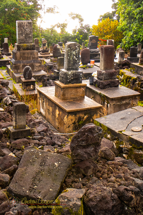 Graves in the Japanese cemetery in Holualoa