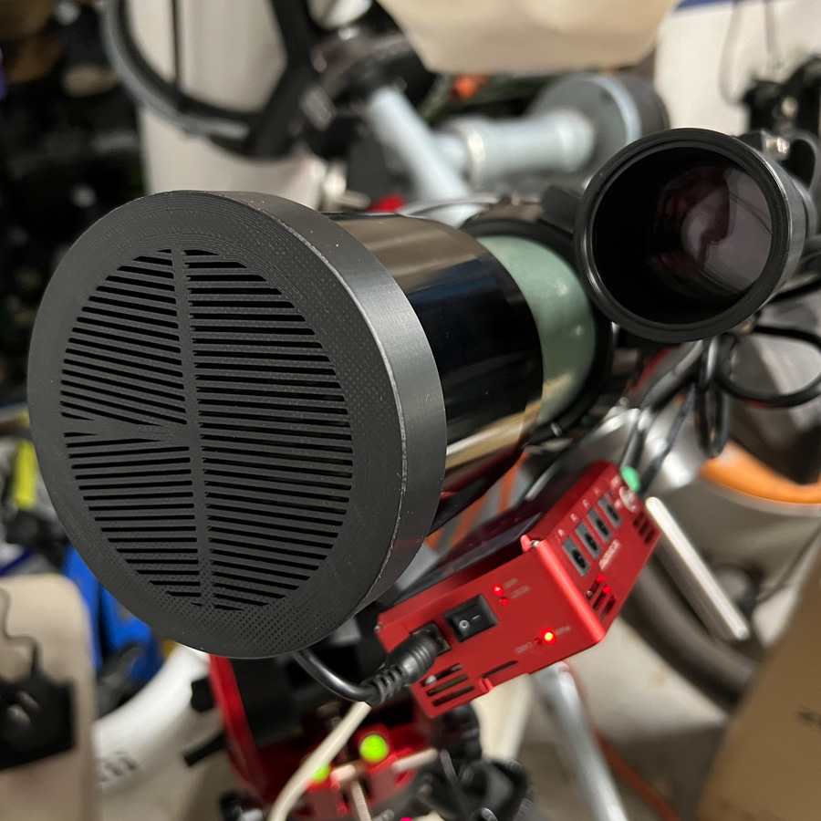 A 3D printed Bahtinov focusing mask for a Televue 76mm telescope