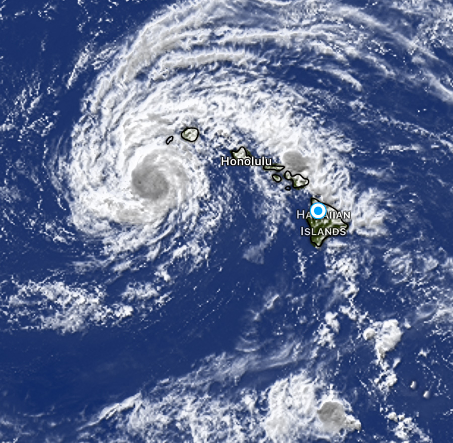 Hurricane Lala sweeps through the Hawaiian Islands